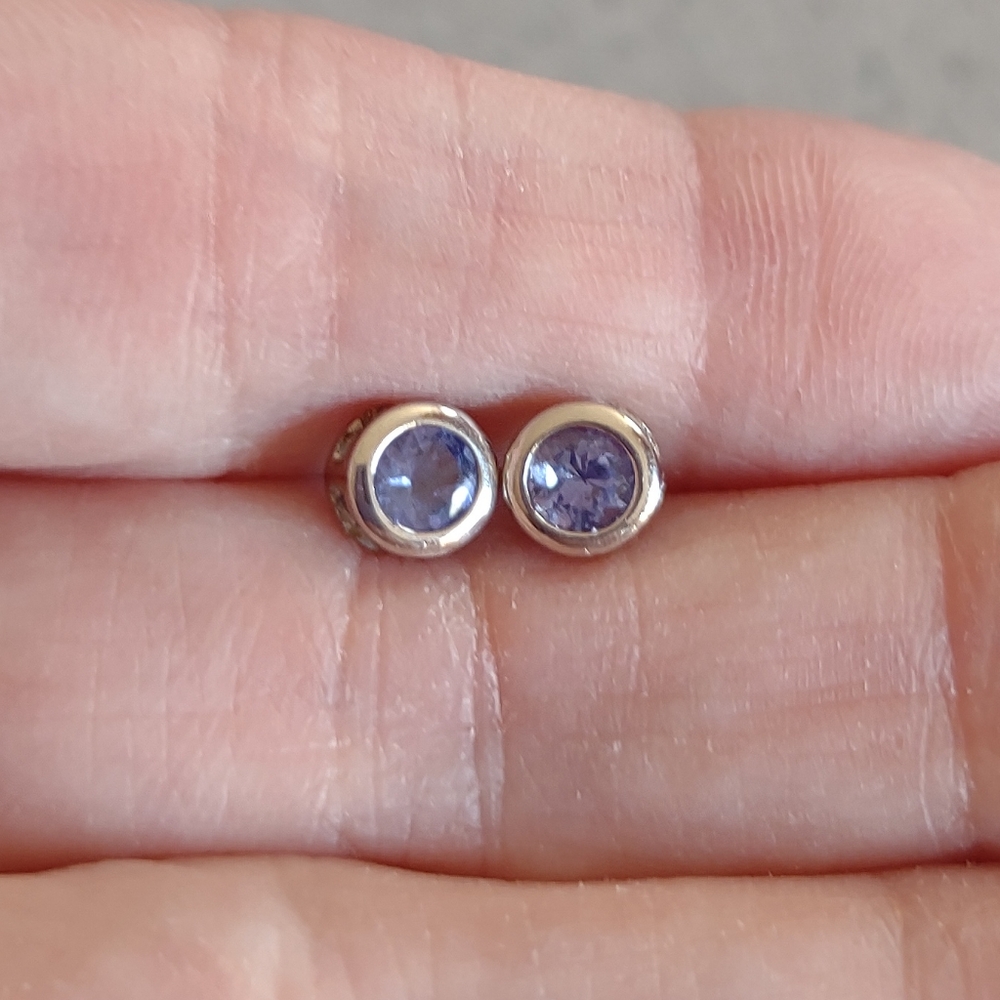 Firm Final price!*Tanzanite Bezel Earrings+bonus December Birthstone